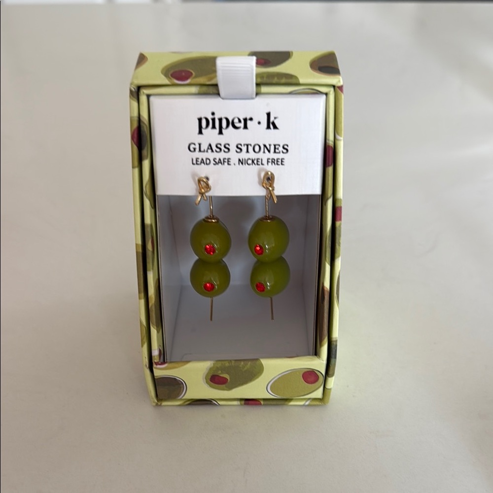 Piper K Green Glass Stone Earrings